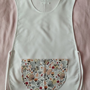 Női fehér lapköpeny,mintás zsebbel  - Meska.hu