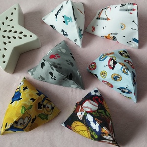 Háromszög formájú babzsák , 6db - játék & sport - készségfejlesztő és logikai játék - oktató játékok - Meska.hu