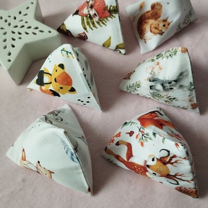 Háromszög formájú babzsák , 6db, Játék & Sport, Készségfejlesztő és Logikai játék, Oktató játékok, Varrás, MESKA