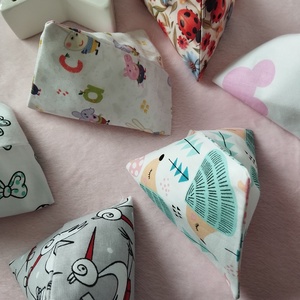 Háromszög formájú babzsák , 6db - játék & sport - készségfejlesztő és logikai játék - oktató játékok - Meska.hu