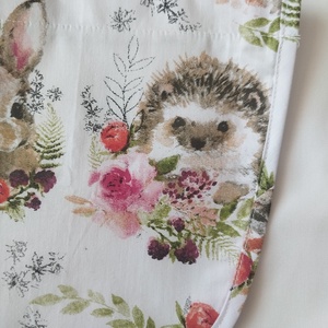 Női fehér lapköpeny, Nyuszi ��, Süni , Őz  mintás zsebbel , ovis , munkaruha  - ruha & divat - női ruha - tunika - Meska.hu