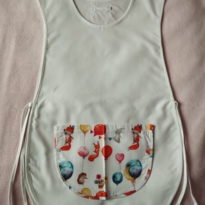 Női fehér lapköpeny, Róka ? , Nyuszi ?, Süni ? mintás zsebbel , ovis , munkaruha , Ruha & Divat, Női ruha, Tunika, Varrás, MESKA