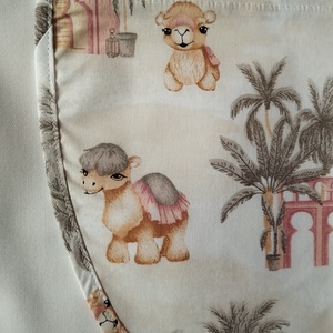 Női fehér lapköpeny, Teve � mintás zsebbel , ovis , munkaruha  - ruha & divat - női ruha - tunika - Meska.hu