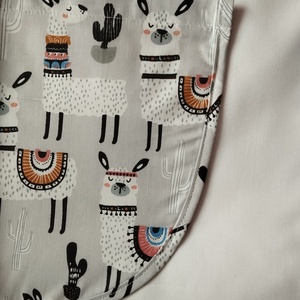 Női fehér lapköpeny, Láma � mintás zsebbel , ovis , munkaruha  - ruha & divat - női ruha - tunika - Meska.hu