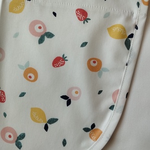 Női fehér lapköpeny, Gyümölcs �����mintás zsebbel , ovis , munkaruha  - ruha & divat - női ruha - tunika - Meska.hu