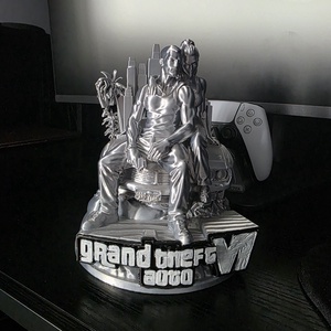 GTA VI gyűjtői figura � ikonikus autós jelenet, ezüst színű gamer dekoráció - otthon & életmód - dekoráció - dekoratív figurák és szobrok - Meska.hu