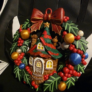Mesebeli Karácsonyi Mézeskalácsházikó Ajtódísz - karácsony - adventi díszek - adventi ablakdekoráció - Meska.hu