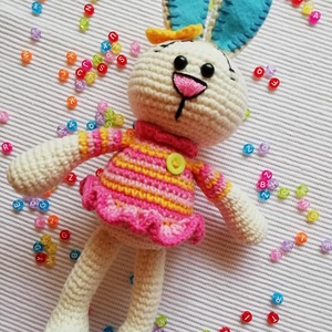 Dóri  nyuszi lány - otthon & életmód - dekoráció - dísztárgy - Meska.hu