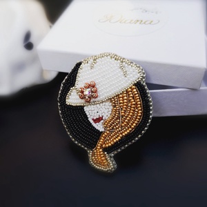 Női arc- Bross - ékszer - kitűző és bross - kitűző - Meska.hu Női arc- Bross - ékszer - kitűző és bross - kitűző - Meska.hu