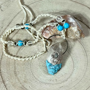 Türkiz- hegyikristály medál pirit darabokkal - ékszer - nyaklánc - medálos nyaklánc - Meska.hu