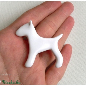 Bullterrier, fehér kutya - kitűző -  - Meska.hu