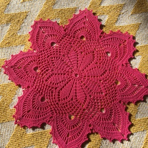 Rózsaszín horgolt terítő -  - Meska.hu