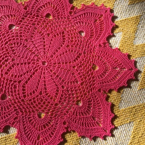 Rózsaszín horgolt terítő -  - Meska.hu