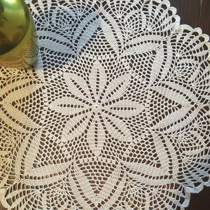 Fehér horgolt terítő - Meska.hu