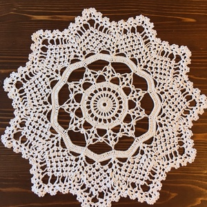 Fehér horgolt terítő - Meska.hu