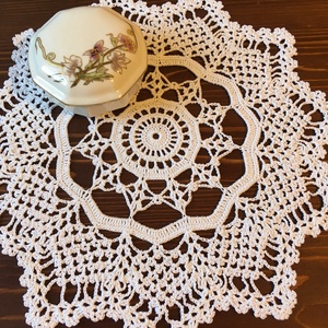 Fehér horgolt terítő -  - Meska.hu