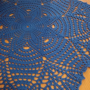 Horgolt terítő - otthon & életmód - dekoráció - asztal és polc dekoráció - horgolt & csipketerítő - Meska.hu