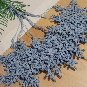 Horgolt hópehely 10 darab - karácsony - karácsonyi lakásdekoráció - karácsonyfadíszek - Meska.hu