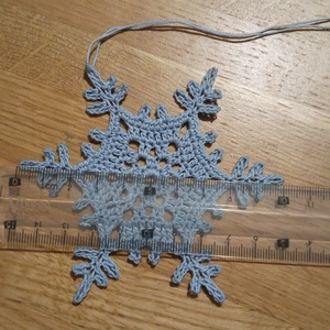 Horgolt hópehely 10 darab - karácsony - karácsonyi lakásdekoráció - karácsonyfadíszek - Meska.hu