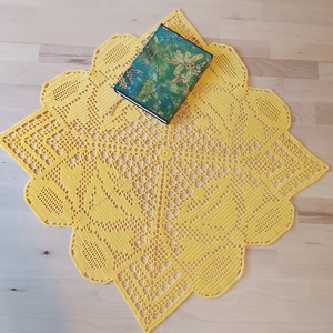 Horgolt harangos kar�csonyi terítő - Meska.hu