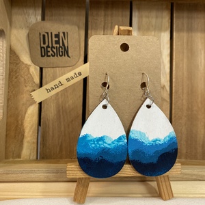 Alpok - kézzel festett  kék fa fülbevaló, csepp alakú, nagy, Ékszer, Fülbevaló, Lógó csepp fülbevaló, Festett tárgyak, Ékszerkészítés, MESKA
