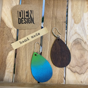 Szaturáció  - színátmenetes, zöld és kék,  festett fa fülbevaló, csepp alakú, nagy - ékszer - fülbevaló - lógó csepp fülbevaló - Meska.hu