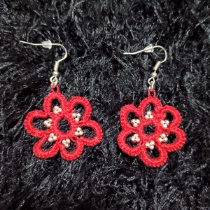 Piros hajócsipke gyöngyös virágos fülbevaló , Ékszer, Fülbevaló, Lógó fülbevaló, Ékszerkészítés, MESKA