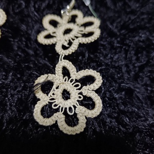 Dupla Virágos hosszú logó hajócsipke fülbevaló  - ékszer - fülbevaló - lógó fülbevaló - Meska.hu