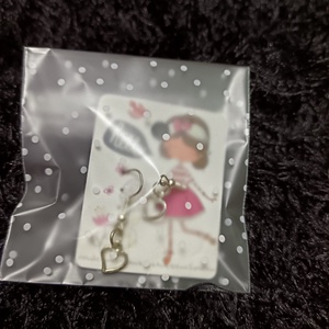 Szív fülbevaló  - ékszer - fülbevaló - lógó fülbevaló - Meska.hu