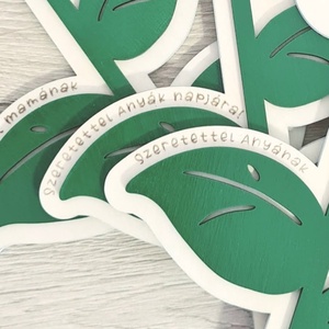 Anyák napi virág kézlenyomattal - otthon & életmód - virágdekoráció - virágdíszek - lézervágott virágdíszek - Meska.hu