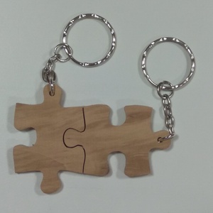 Puzzle, fa kulcstartó páros - táska & tok - kulcstartó & táskadísz - kulcstartó - Meska.hu