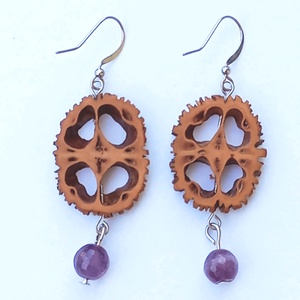 Gyöngyös fekete dió fülbevaló, romantikusan természetes ajándék - ékszer - fülbevaló - lógó fülbevaló - Meska.hu