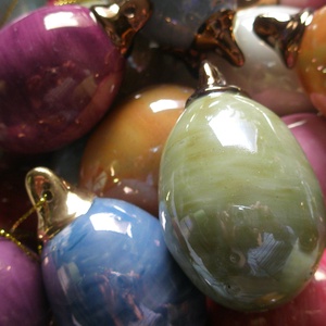 Porcelán tojás 5 db szett - ünnepi díszek, dekorációk - húsvéti díszek és dekorációk - húsvéti tojás, hímestojás - Meska.hu