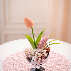 Anyák napiTulipán-kehelyben(15cm magas) - Meska.hu