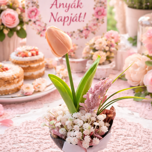 Anyák napiTulipán-kehelyben(15cm magas) - Meska.hu
