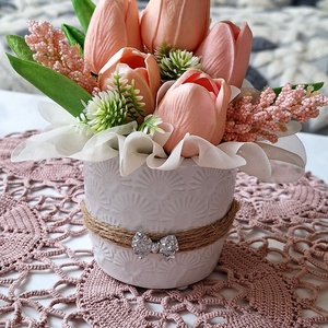 Romantikus rózsaszín tulipános asztaldísz � Üde tavaszi virágkompozíció(15cm magas) - Meska.hu
