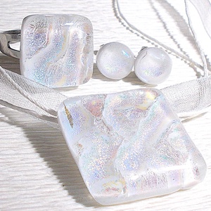 Gyöngyházfényű szivárvány, dichroic ékszerszett , szalagavató bálra, névnapra, születésnapra. - Meska.hu
