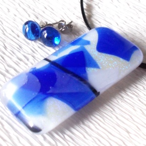 Kék-fehér nyaklánc és fülbevaló, ajándék névnapra, születésnapra., Ékszer, Ékszerszett, Ékszerkészítés, Üvegművészet, MESKA