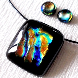 Szivárvány dichroic ékszerszett, ajándék névnapra, születésnapra. - ékszer - ékszerszett - Meska.hu