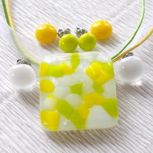 Lime jégkockával medál és fülbevaló, ajándék nőknek névnapra, születésnapra., Ékszer, Ékszerszett, Ékszerkészítés, Üvegművészet, MESKA