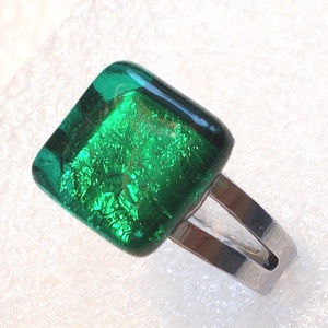 Smaragd üveg fülbevaló, ajándék  névnapra, születésnapra. - ékszer - fülbevaló - Meska.hu