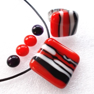 AKCIÓ! Piros-fekete-fehér  ékszerszett , ajándék lányoknak. - ékszer - ékszerszett - Meska.hu