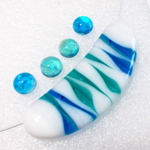 Fehér türkiz hullámok ékszerszett, ajándék névnapra, születésnapra, pedagógus napra., Ékszer, Ékszerszett, Ékszerkészítés, Üvegművészet, MESKA