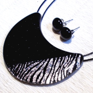 Fekete-ezüst ékszerszett, ajándék  ballagásra, névnapra, születésnapra. - Meska.hu