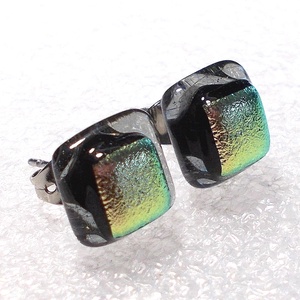 Univerzum dichroic  fülbevaló, ajándék névnapra, születésnapra. - ékszer - fülbevaló - pötty fülbevaló - Meska.hu
