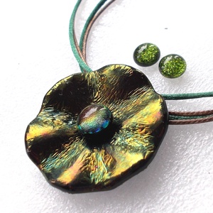 Bronzos smaragd rózsa medál, ajándék névnapra születésnapra. - ékszer - nyaklánc - medálos nyaklánc - Meska.hu