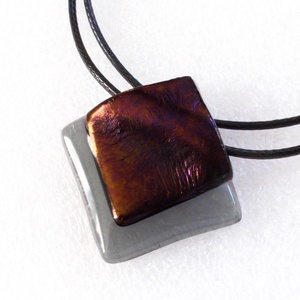 Bronzos bíborfény szürkében medál, ajándék névnapra, születésnapra. - ékszer - nyaklánc - medál - Meska.hu