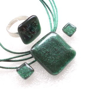 AKCIÓ! Fenyő színű aventurin ékszerszett karácsonyra. - ékszer - ékszerszett - Meska.hu