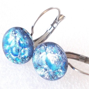 NEMESACÉL! Ezüstös kék dichroic kapcsos fülbevaló, ajándék nőknek névnapra, születésnapra.  - ékszer - fülbevaló - lógó fülbevaló - Meska.hu