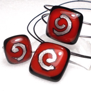 NEMESACÉL! Ezüst csiga pirosban üvegékszer szett, ajándék lányoknak névnapra, születésnapra. - ékszer - ékszerszett - Meska.hu